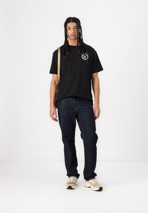 CORPO - Print T-shirt3