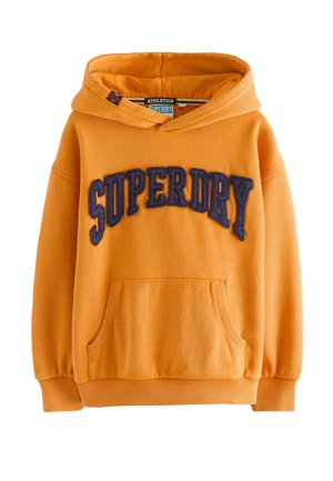 Oranžová mikina s kapucňou a textúrovaným povrchom, ktorá obsahuje veľké námornícke vyšívané logo "SUPERDRY" a predné klokanie vrecko.