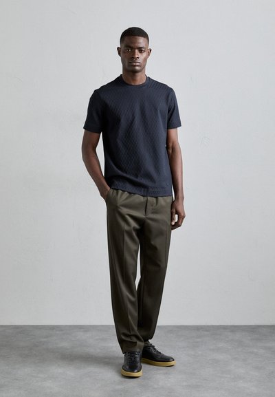 Emporio Armani Základné tričko - navy