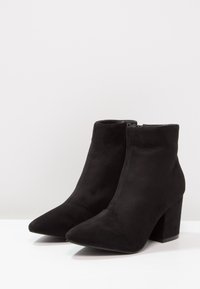 RAID Ankle Boot - black
