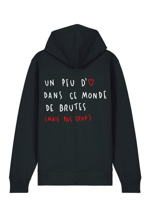 Donkergroene hoodie van gestructureerde stof. Beschikt over een capuchon met aansnoerkoord. De achterkant heeft witte en rode bedrukte tekst met een hartaccent.