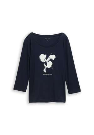 Dunkelblaues Langarm-T-Shirt aus weichem Stoff, mit einem weißen Grafikdruck, der in der Mitte "ALPINE ESCAPE" zeigt.