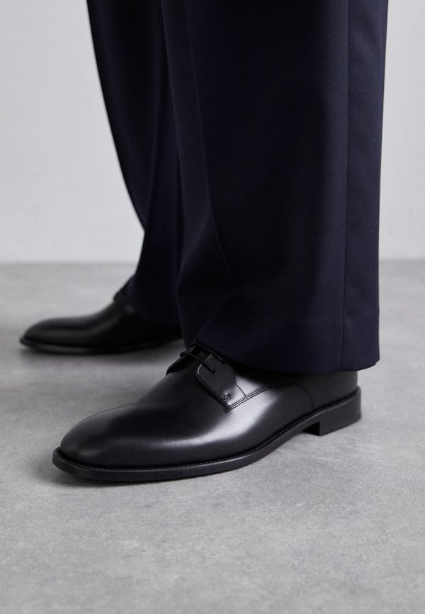 JASON - Smart lace-ups4