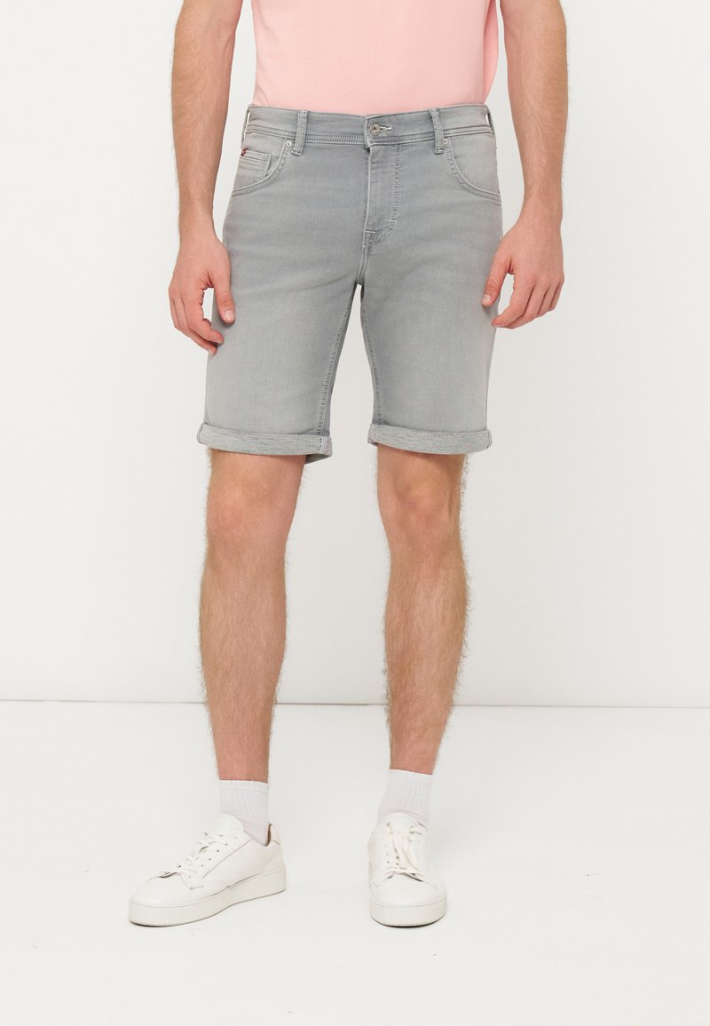 Shorts vaqueros