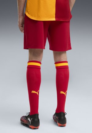 Puma, GALATASARAY S.K. 26/27 SHORTS - Article de supporter d'équipe de club - dark cherry-summer sunset