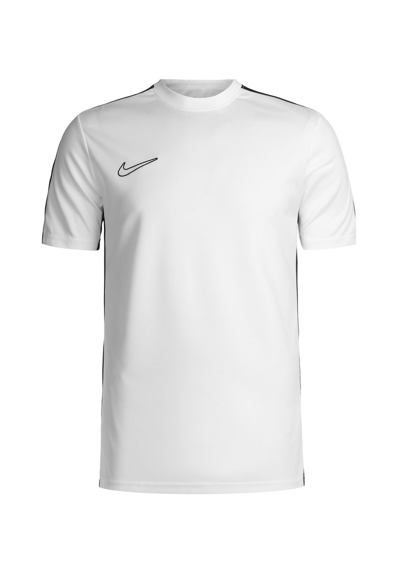 Camiseta deportiva blanca de manga corta, con cuello redondo, rayas laterales negras y un logo de Nike negro en el lado izquierdo del pecho. Tejido suave y transpirable.