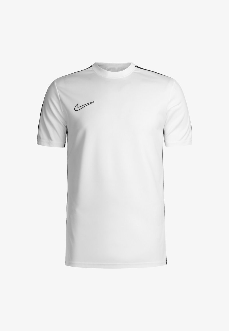 Camiseta deportiva blanca de manga corta, con cuello redondo, rayas laterales negras y un logo de Nike negro en el lado izquierdo del pecho. Tejido suave y transpirable.