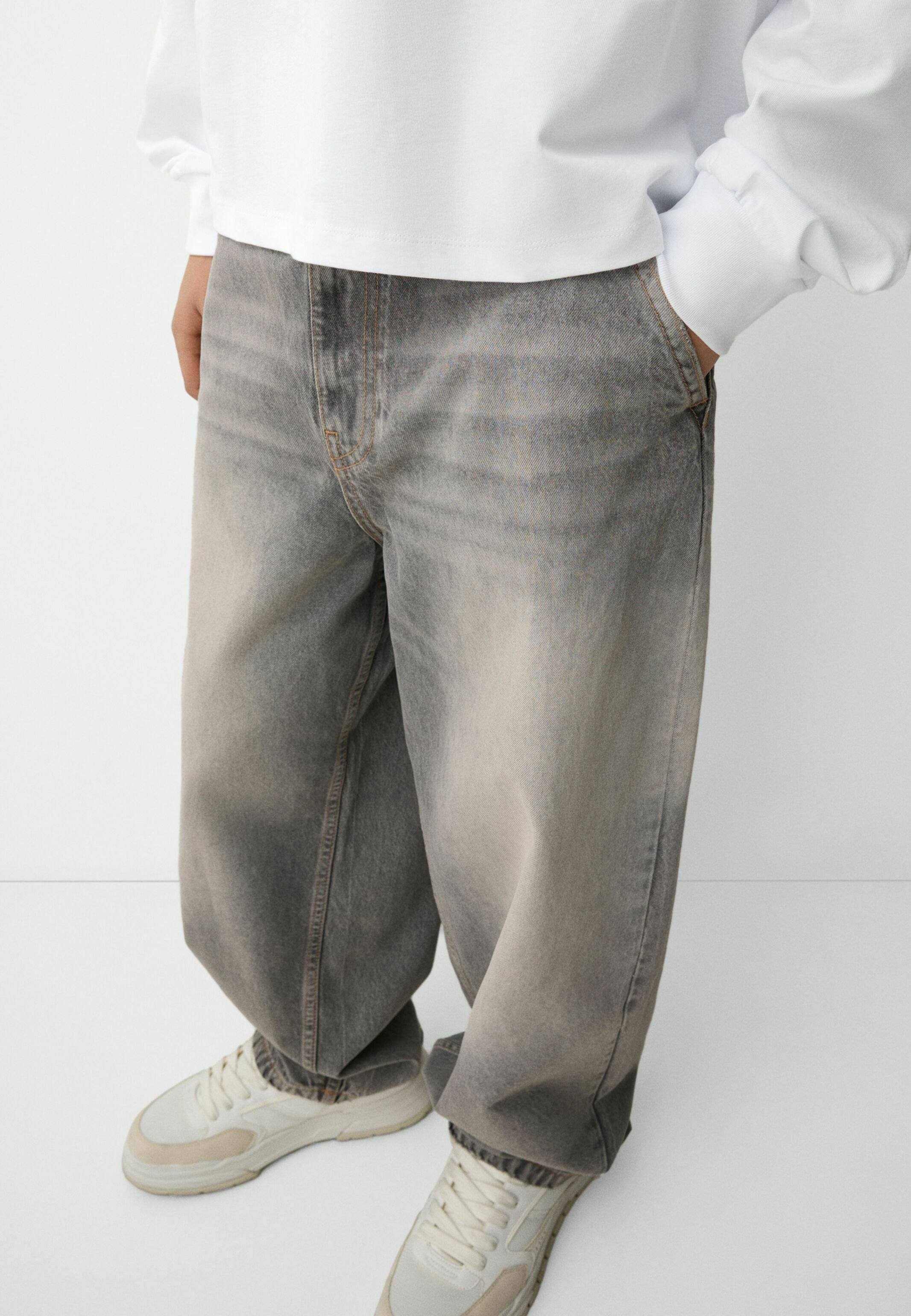 Bershka SKATER - Relaxed fit jeans - grey - Zalando