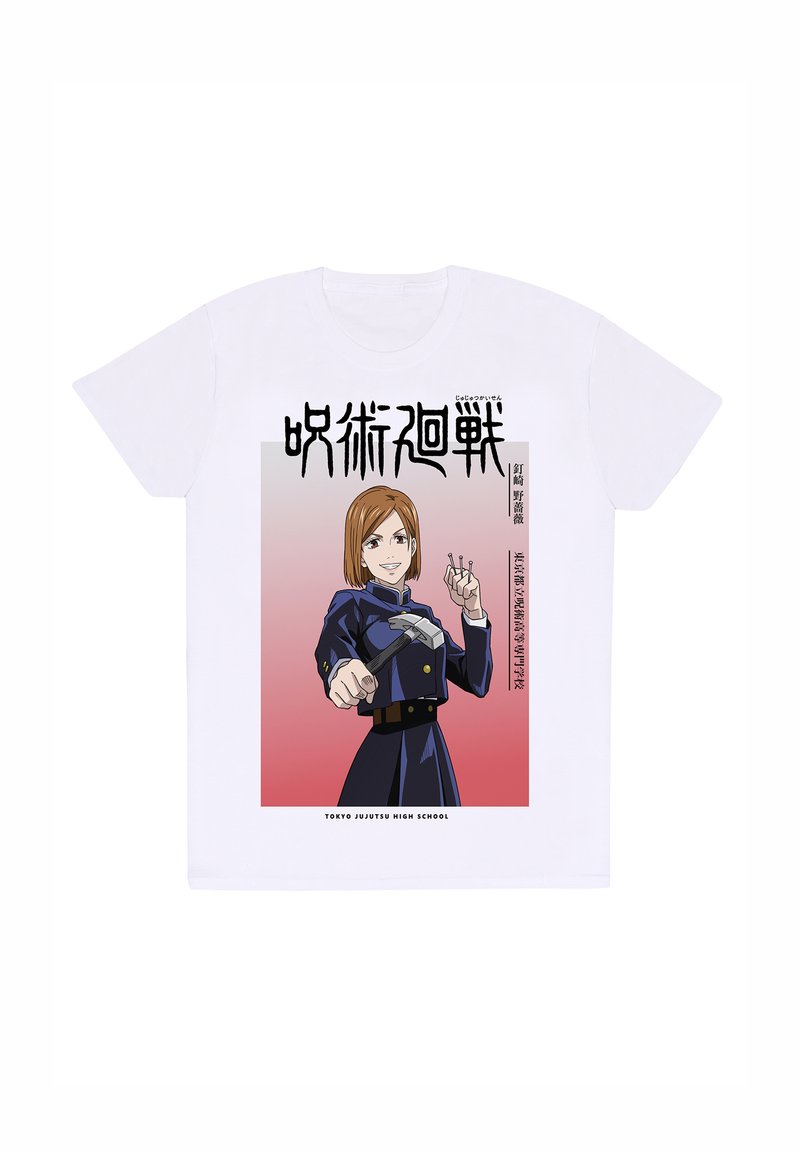Bílý tričko s grafickým potiskem postavy v modré uniformě, držící nástroj, na gradientním růžovém pozadí s japonským textem.