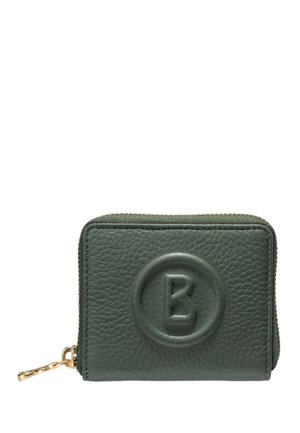 Donkergroene leren portemonnee met reliëf van een ronde logo met de letter B, en een gouden ritstrekker aan de linkerkant.