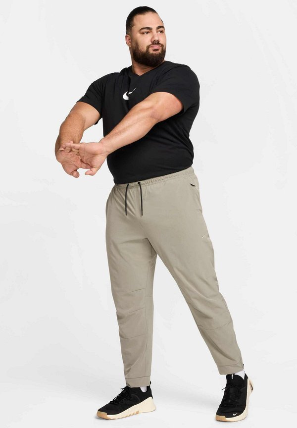 UNLIMITED  - Tracksuit bottoms3