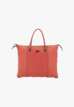 Borsa a mano in pelle rosa corallo con doppi manici, logo Gabs nero sul davanti e chiusura con cerniera con tiretto rotondo blu e nero.