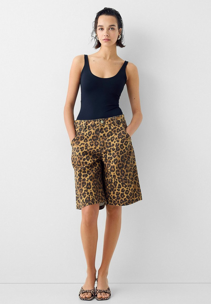 Bershka Jeansshort camel