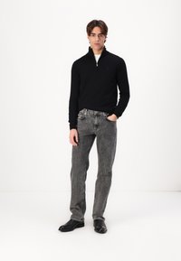 KARL LAGERFELD TROYER - Džemperis - black