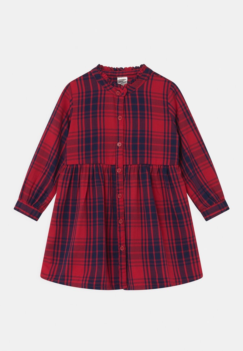 Rood en marineblauw geruit langslavend kleed, met een ronde kraag, knopen aan de voorkant en gathered taille, gemaakt van lichte stof.