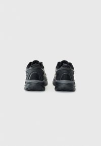 Pier One Sport Sapatilhas - black