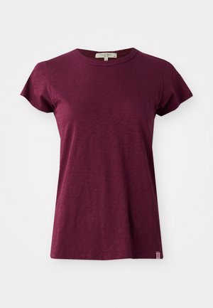 Short-sleeve, crew-neck t-shirt in dark burgundy, made from lightweight fabric, featuring a straight hem and a small logo tag on the side.