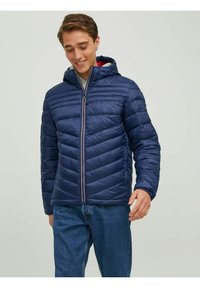 Jack & Jones - JJEHERO PUFFER HOOD - Talvitakki - navy blazer Pienoiskuva 1