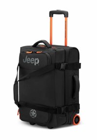 Borsa da viaggio con ruote del marchio Jeep nera, dotata di maniglia arancione, cinghie regolabili, tasche frontali e logo a stella sulla tasca inferiore.