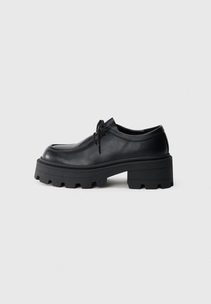 ONLBANYU CHUNKY LOAFER - Nauhakengät - black