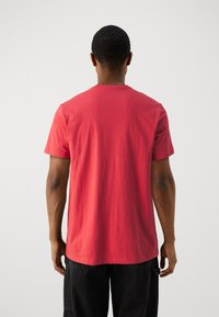 GAP NEW ARCH - T-shirts print - weathered red