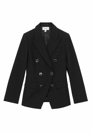 Mustvalge sviiter, millel on kuus hõbedast nuppu, sooned õlavarrega, klapiga taskud ja rinnatasku, esitatud valge tausta ees.