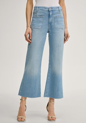 ELEA - Flared Jeans - helles jeansblau washed
