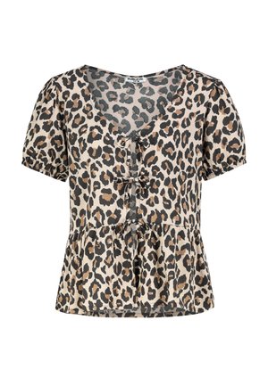Bluse mit Leopardenmuster in Brauntönen und Schwarz, mit V-Ausschnitt, kurzen Ärmeln, Knopfdetails und einem Peplum-Saum. Der Stoff hat eine weiche Textur.