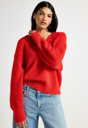 V NECK - Maglione - strong coral