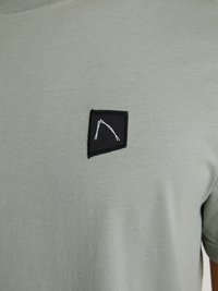 Thumbnail Image 6