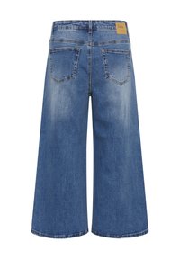 Denim culotteshortsit keskipitkässä sinisessä väriä, jossa on sileä pinta, leveä laskosmuotoilu ja kaksi takataskua. Vyötäröllä on kontrastivärinen ruskea merkki.