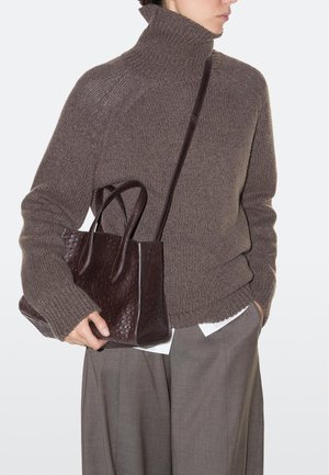 Massimo Dutti TEXTURED MINI ICON - Kabelka - dark brown