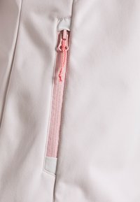 Icepeak Softshell jakker - off-white