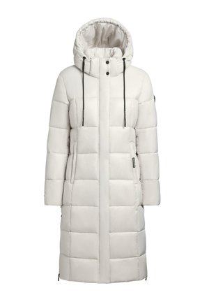 Cappotto lungo bianco e voluminoso con cappuccio, dotato di un design trapuntato, corde nere, tasche sul petto e tasche laterali con cerniera.