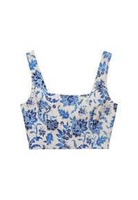 Blomstrig crop top i vit tyg med blå blommönster. Fyrkantig halsringning, breda axelband och figurnära design. Slät textur.