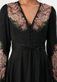 TWINSET DRESS - Kasdienė suknelė - nero/ruggine
