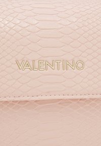 Valentino Bags BIGS - Sac bandoulière - rosa