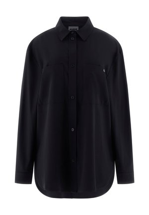 Chemise noire boutonnée en tissu lisse, dotée d'un col pointu, de deux poches poitrine et de manches longues avec poignets boutonnés.
