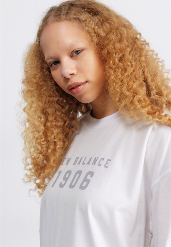 ICONIC COLLEGIATE OVERSIZED - Print T-shirt3