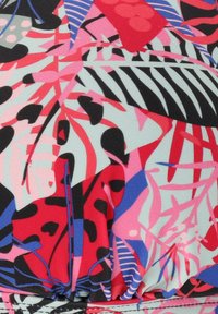 Cruz Bikinitop - print tropical