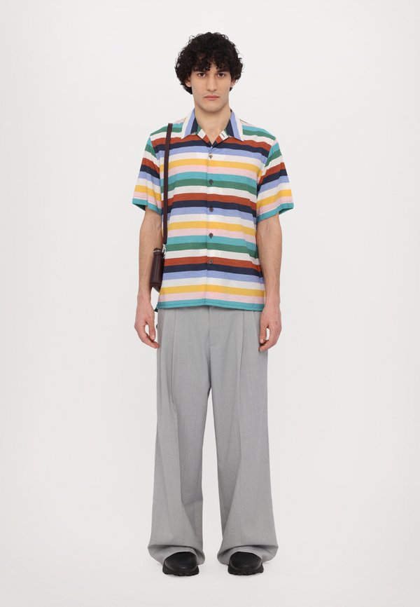 CASUAL  FIT SHIRT - Shirt4