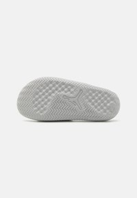 Jordan JUMPMAN SLIDE - Mules - neutral grey/metallic silver