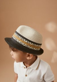 Next TRILBY  - REGULAR FIT - Müts - monochrome