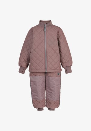Set di abbigliamento esterno per bambini composto da due pezzi, in rosa polveroso. Comprende una giacca con zip e colletto alto e pantaloni abbinati con polsini elasticizzati.