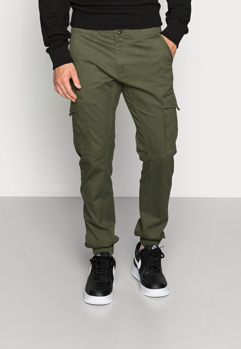 Jack & Jones JJIPAUL JJFLAKE Cargo trousers olive night/mottled