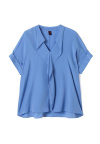 Blusa a maniche corte in tessuto azzurro chiaro, con scollatura a V, design frontale a strati e maniche arrotolate. Tessuto morbido con una vestibilità comoda.