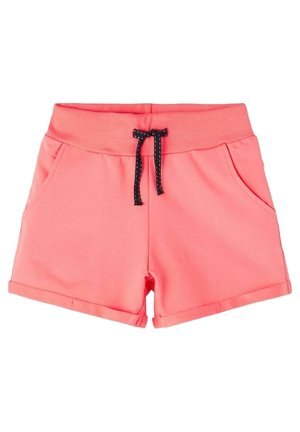 Lyserøde strikkede shorts med ribkant i taljen, sort snor med hvide syninger, sidelommer og opsmøgede kanter.