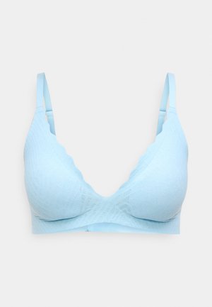 Šviesiai mėlynas vientisas liemenėlės modelis su banguotomis kraštelėmis, reguliuojamomis petnešėlėmis ir tekstūruotu audinio raštu, pateiktas ant paprasto fono.