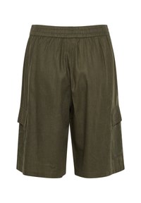 Shorts cargo amples de couleur vert olive foncé avec taille élastique et poches à rabat sur les côtés, sur fond blanc.