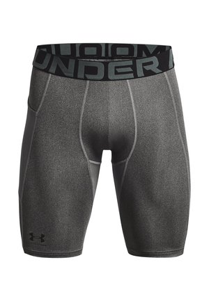 Gråta anpassade atletiska shorts med en svart logotyp-beklädd midja. Tillverkad av slät, strukturerad tyg med förstärkta sömmar och konturer.